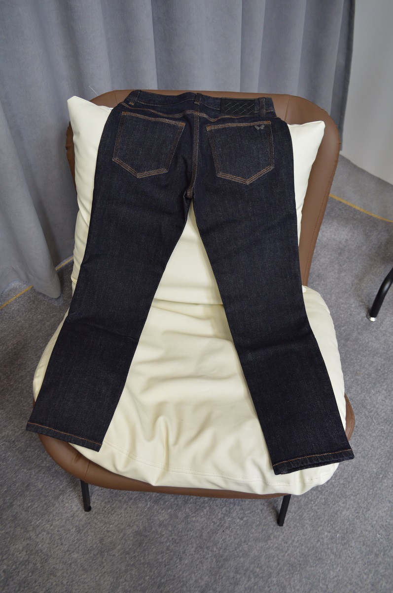 New trendy dark jeans for men in autumn and winter, a fresh and stylish stretch straight long pants for young men pic 7