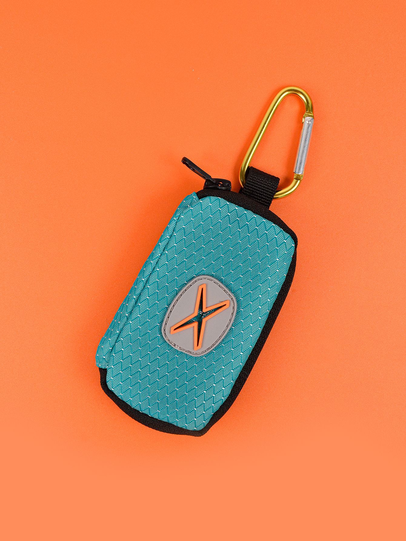 Maidi Factory wholesals new high-quality, ultra-light and multi-functional pet garbage bag dispensers and poop bag storage bags pic 12