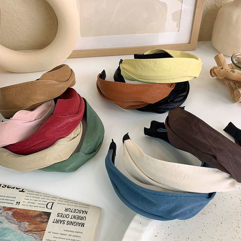 Retro solid color Pu leather wide cross headband, versatile for women, simple hairband for washing face, hair pressure and trendy headwear pic 3