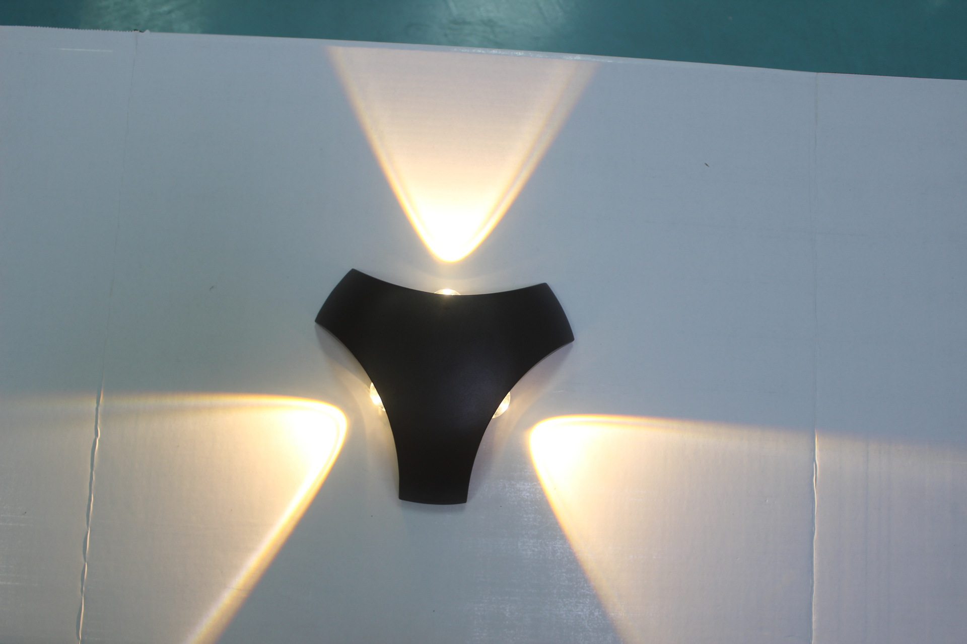 Outdoor wall lamps, indoor universal corridor wall lamps, modern and simple wall lamps, living room and bedroom bedside lamps, staircase and entrance hall lamps pic 5