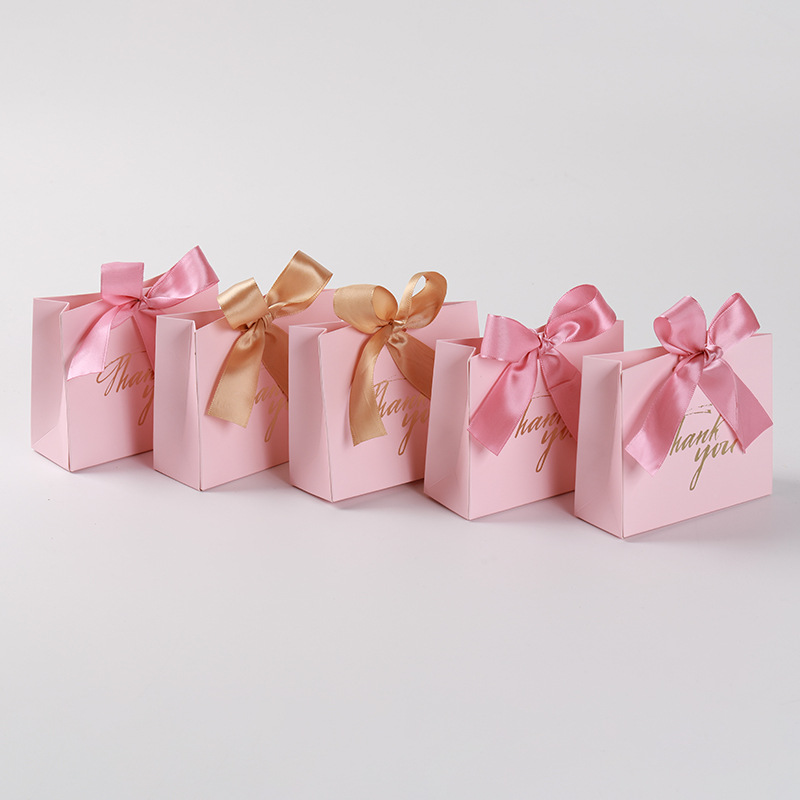 Pink gold-embossed creative European-style wedding candy boxes, grain and fruit bags, gift boxes, wedding candy boxes, wedding candy bags in stock for wholesale pic 7