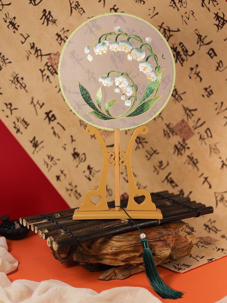 刺绣扇子古风绣花团扇古风汉服扇古典扇舞蹈扇团扇旗袍扇古典圆扇详情3