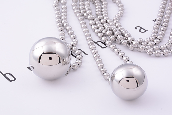 Simple Korean-style titanium steel round bead sweater chain, rose gold round ball long necklace, T-shirt chain accessory pic 5