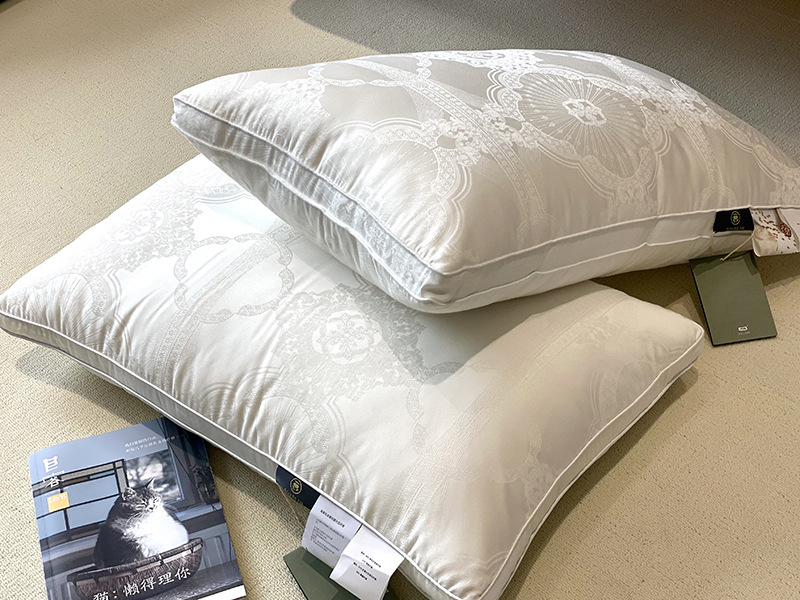 A light luxury 60-count jacquard all-cotton soybean fiber pillow core, a five-star hotel pure cotton pillow pic 10