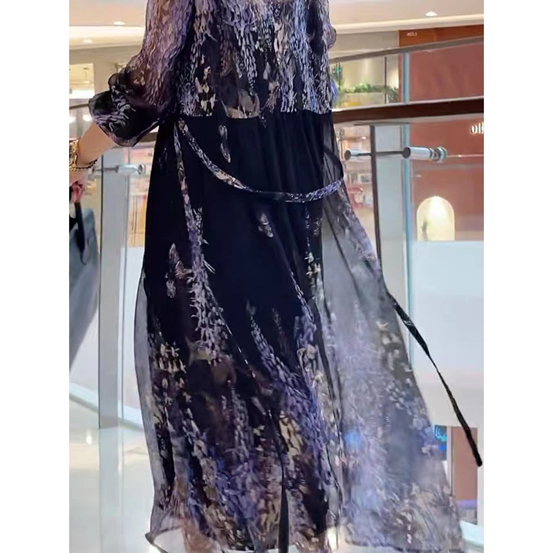 碎花连衣裙女2022夏季新款气质名媛高端轻薄大牌轻奢别致小众长裙详情2
