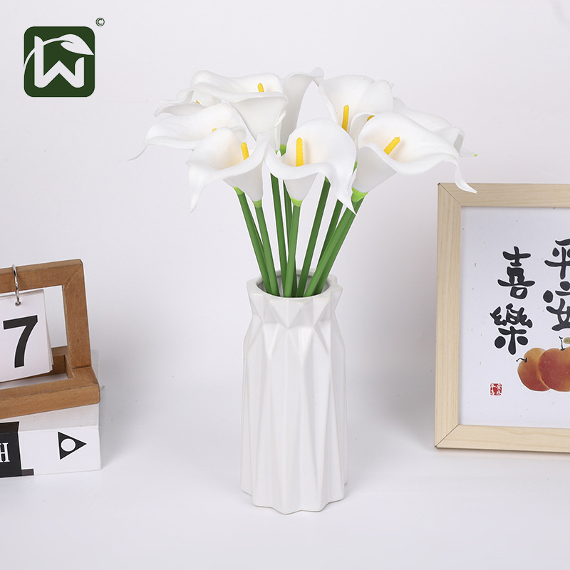 PU artificial flower single branch with a touch of glue, calla lily artificial flower, foreign trade, home decoration, desktop display, photography prop pic 15