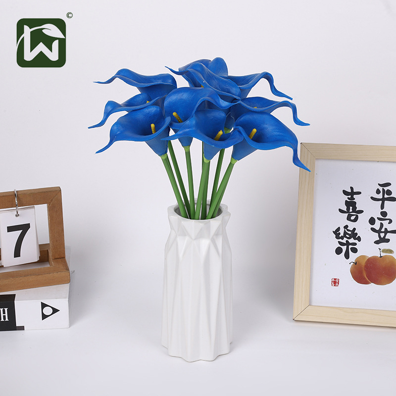 PU artificial flower single branch with a touch of glue, calla lily artificial flower, foreign trade, home decoration, desktop display, photography prop pic 19