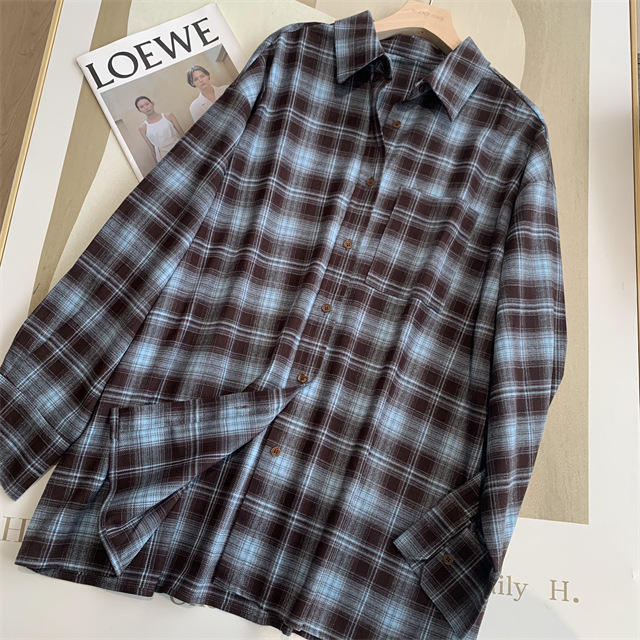 A retro, fashionable, loose and slimming mid-length brushed checked shirt for women in spring, new F090225 pic 23