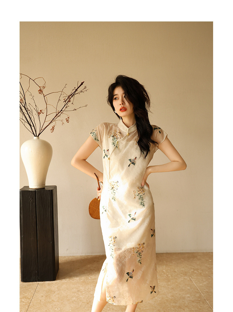 New Chinese-style summer white dress for women, long dress with texture, improved traditional Chinese style, cheongsam, lace and three-dimensional embroidery pic 19