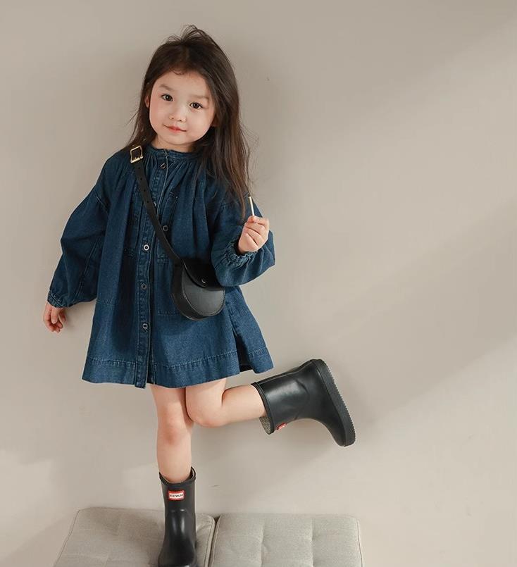 女童裙子立领单排扣水洗牛仔裙连衣裙23春秋装新款外贸童装货源详情18