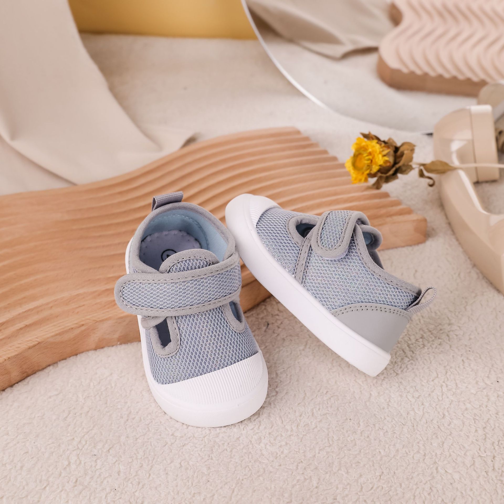 宝宝学步鞋夏季女童鞋魔术贴休闲透气网面凉鞋软底儿童室内鞋代发详情9