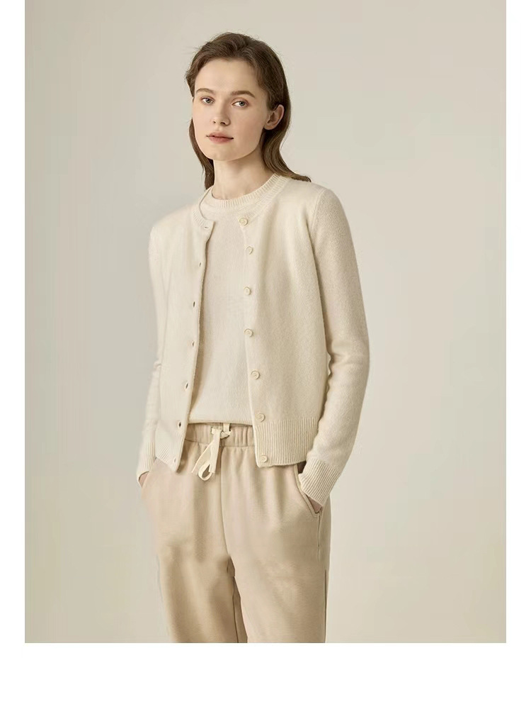 Qili Colorful Gemstone 12-color seamless one-piece Merino wool button cardigan, a versatile knitted long-sleeved top for commuting pic 51