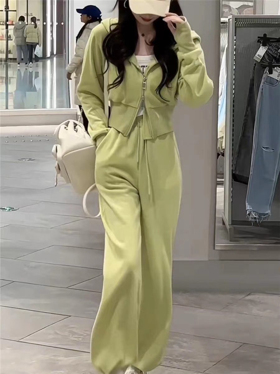 韩国东大门新款时尚减龄套装女超火高级感连帽卫衣阔腿裤两件套春详情5