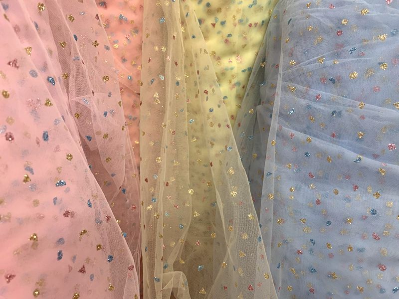 Wholesale of knitted mesh fabric for clothing, toys, puffy skirts, headwear, hair accessories, butterfly knot mesh fabric, and three-color mesh gauze pic 6