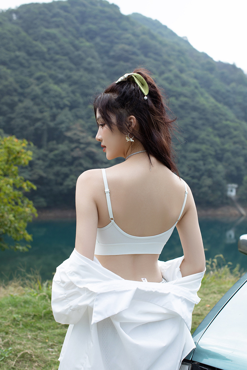 高品质新款翠花蕾丝背心托胸固定杯内衣收副乳田园风少女无缝裹胸详情8