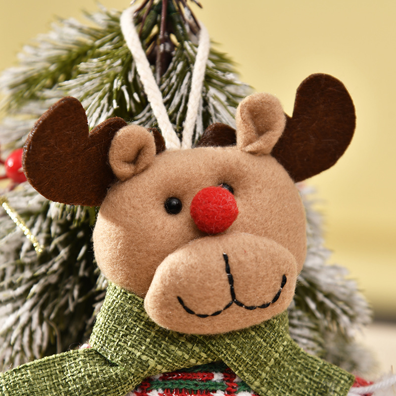 圣诞公仔挂件圣诞节庆室内装饰布艺摆件圣诞树麋鹿雪人装饰品批发详情6