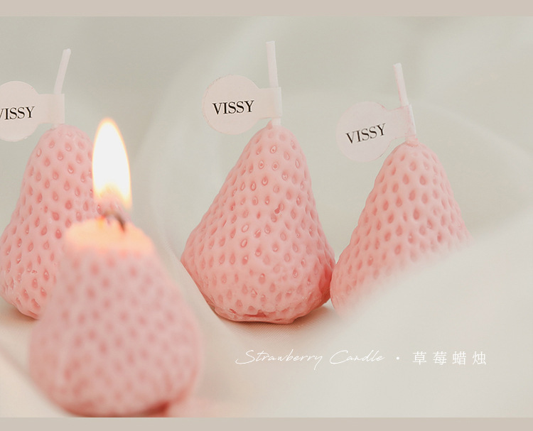 Wholesale of soybean wax scented strawberry candles pic 6