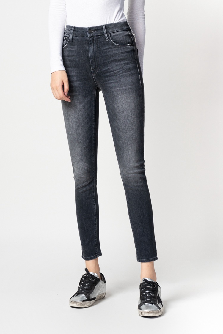 The new Mother high-waisted 9-inch high-elasticity skinny jeans, which are the same style as those worn by European and American bloggers, can lift the buttocks and make you look slimmer. Korean style jeans for women pic 21
