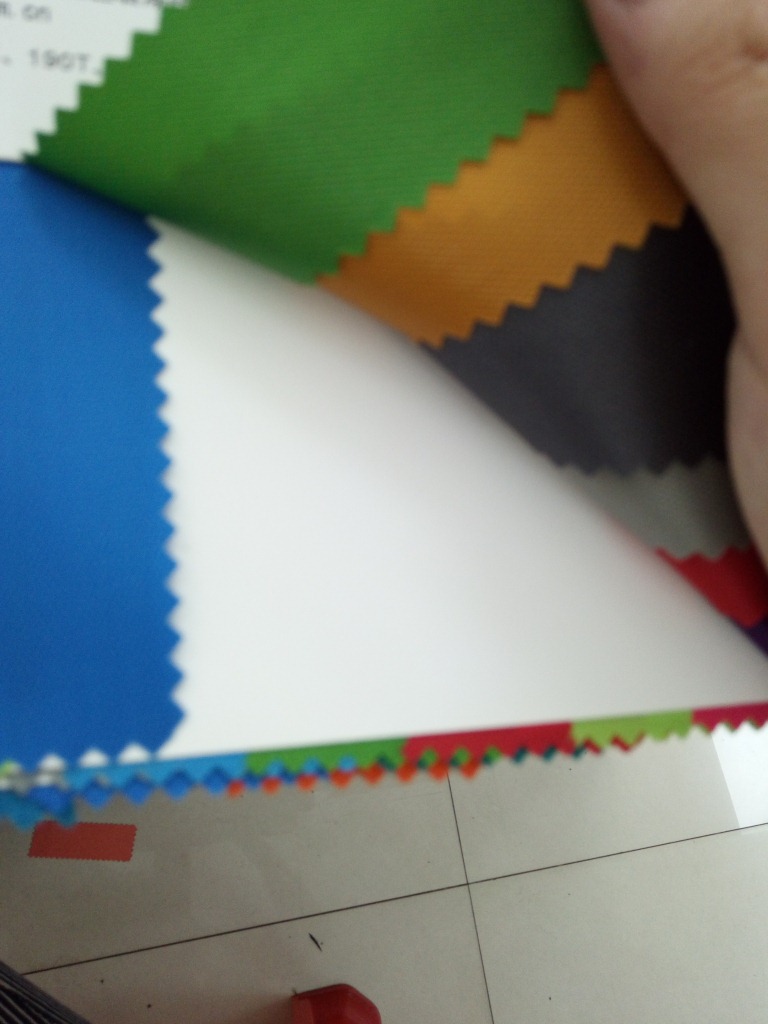 厂家直销牛津布面料双线大菱形防水手提包纺织色织布料现货供应详情5