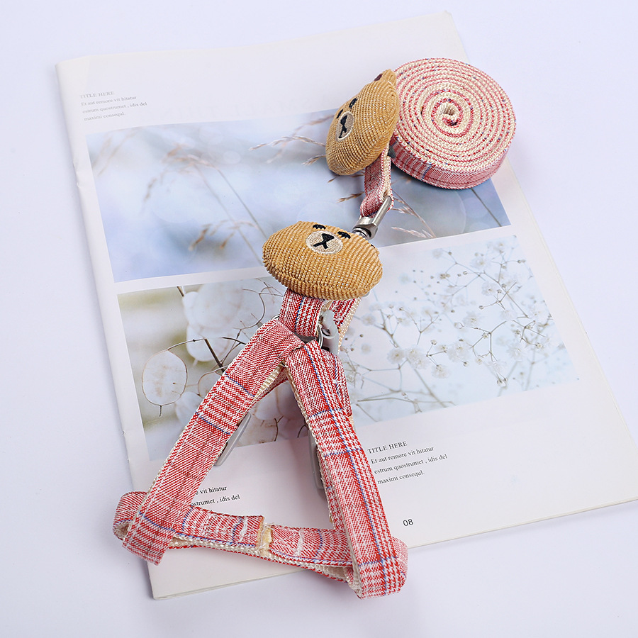 Wholesale of pet cat supplies: Adjustable anti-escape cat leash, bear cartoon chest and back strap, I-shaped leash pic 6