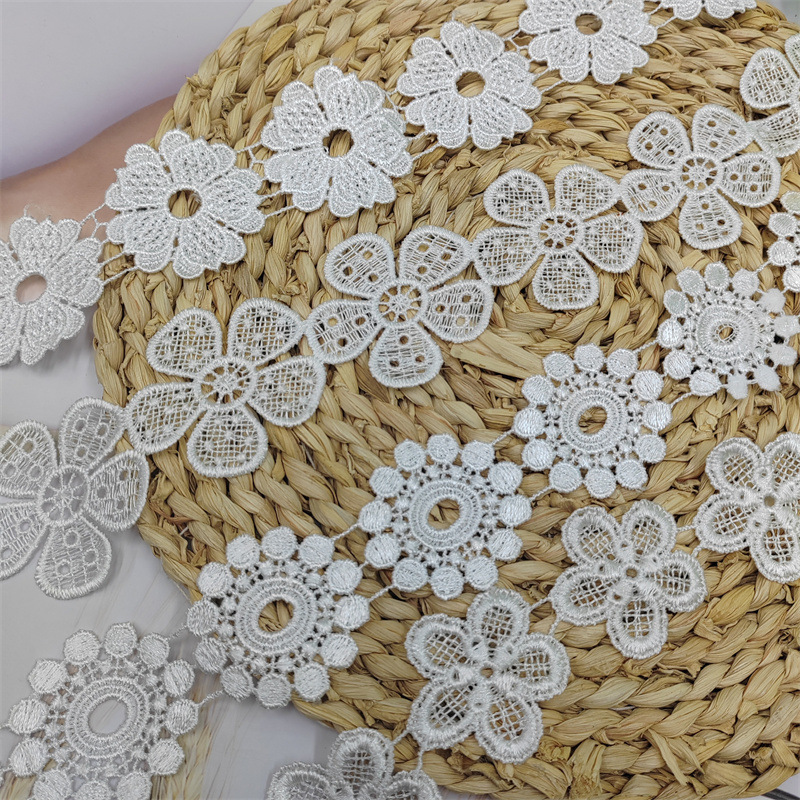 Factory direct sales of lace, water-soluble barcode, polyester milk silk, flower DIY webbing, clothing accessories and embroidery pic 7