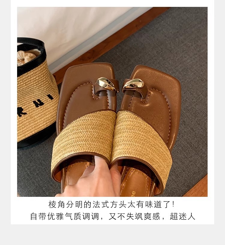 葡萄妈夏季新款度假风金属夹脚气质方头草编织套趾凉拖鞋女外穿详情19
