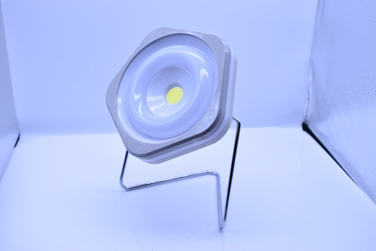 YH2116 Solar tent light LED camping stand light multi-functional charging light with USB charging function pic 2