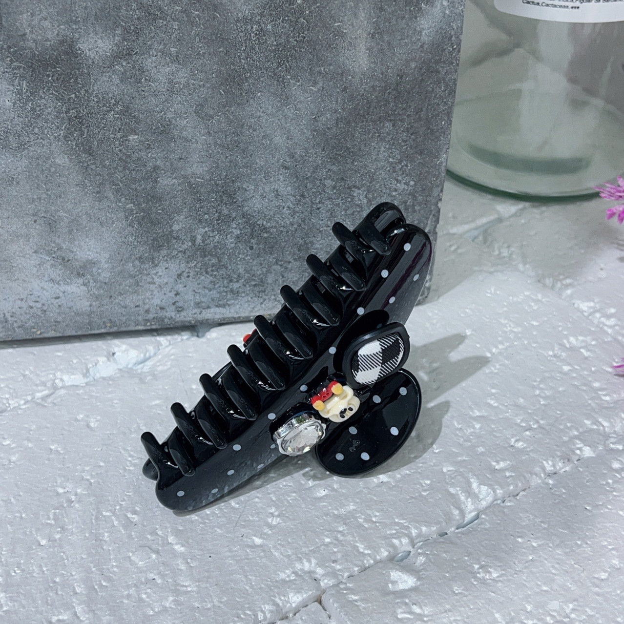 A new black and white polka dot Mickey Mouse bow letter hair clip from South Korea, a fashionable and high-quality shark clip hair accessory for women pic 5