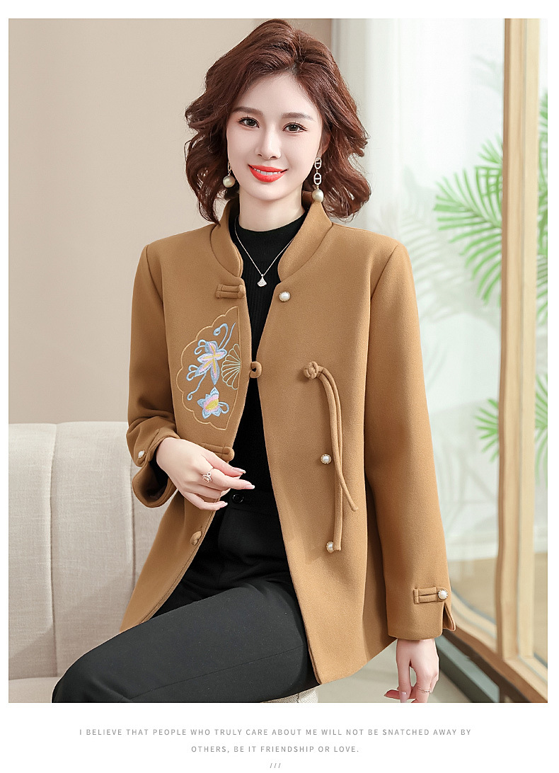 New autumn coat for middle-aged mothers in 2024, a new Chinese-style and stylish spring and autumn woolen overcoat for middle-aged and elderly women pic 43