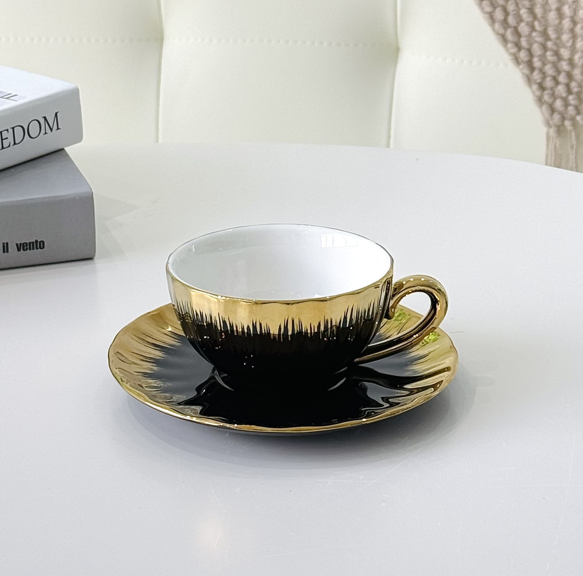 Coffee cup, golden ceramic tea cup, light luxury home black gold British afternoon tea set, high appearance level, exquisite cup and saucer set pic 20
