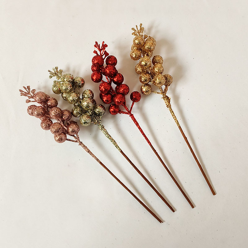 Christmas decorations: Gold powder berries, pistachios, red fruits, Christmas tree cuttings, accessories, diy bouquets, garlands, materials pic 6