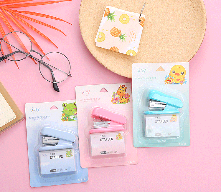 Stapler, binding needle, mini office supplies, binding machine, student stationery, portable stapler, nail lifting device pic 2