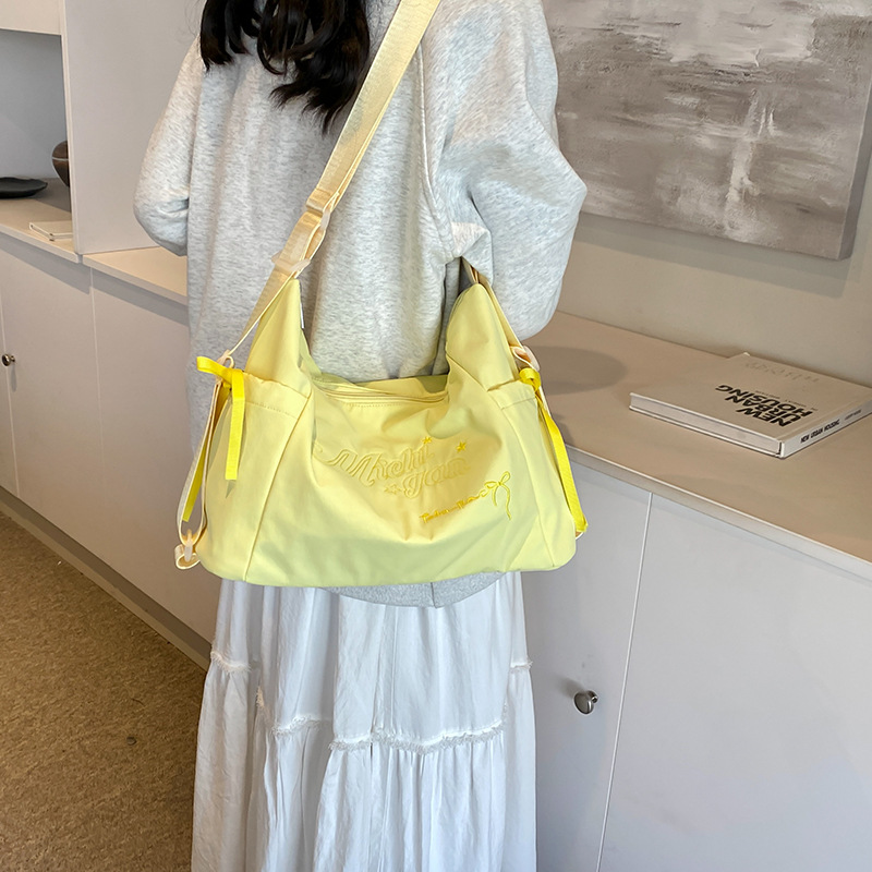 2024秋季新款时尚链条包包女斜挎包小方包简约菱格腋下包单肩包详情7