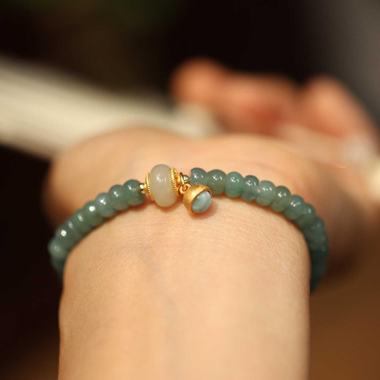 Blue water jadeite abacus bead single-loop bracelet and Tian Tian jade running ring Nan Hong accessory jewelry bracelet for good fortune and auspiciousness pic 14