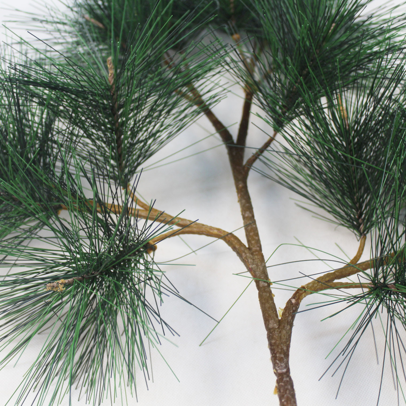 Artificial pine branches, artificial pine branches, signal towers, Christmas trees, artificial tree branches, decorative vines, Yiwu manufacturers pic 6