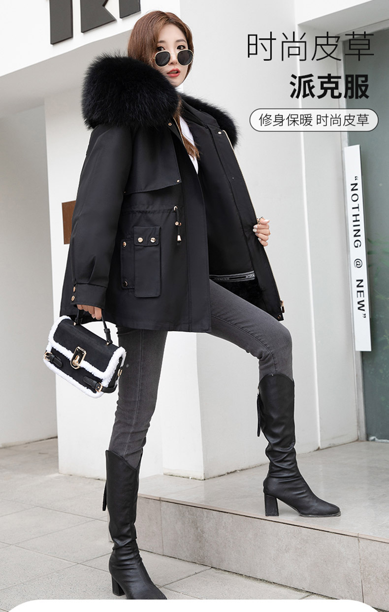 The real photographer overcomes the short and petite girl with a detachable inner liner made of rex rabbit fur 貉子 fur collar haining fur coat for winter pic 1