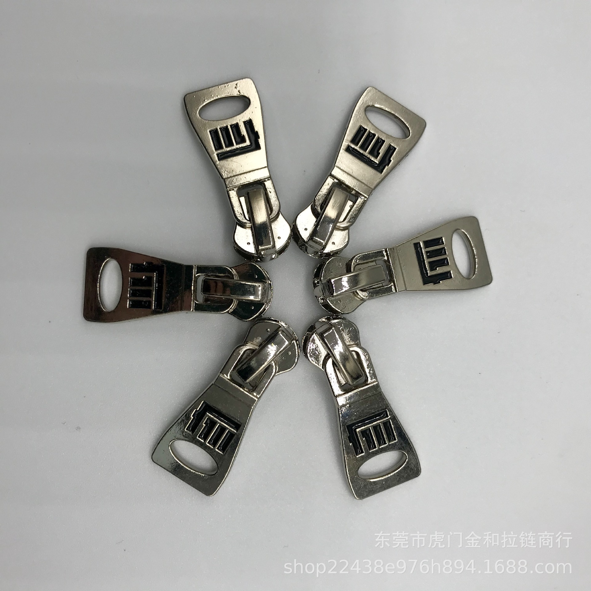 Factory direct sales of 5# metal dot paint zipper pulls, high-quality electroplated white dot paint large sheet, specially designed for clothing and bags pic 5