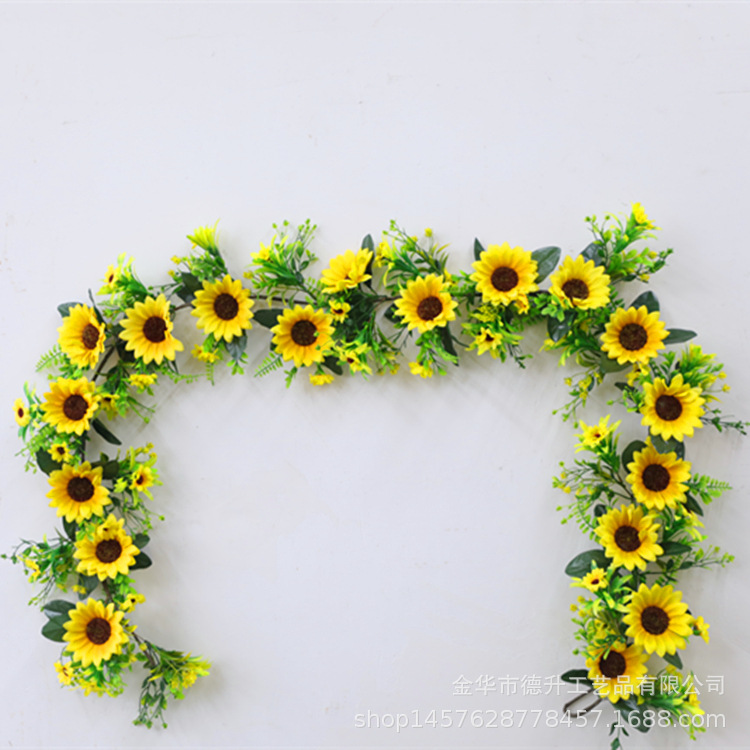 Desheng 2021 Cross-border E-commerce Amazon Bee Festival Spring Scenery Sunflower Rattan Home, Hotel Decoration Factory pic 7