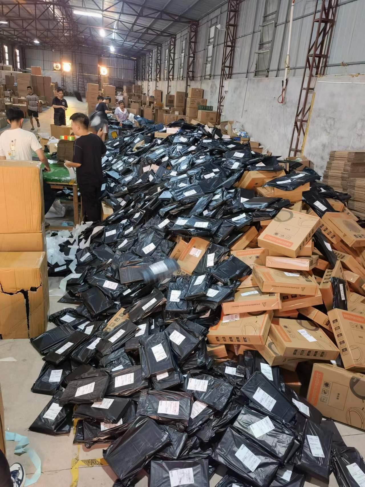 2022 Creative Folding Mosquito Swatter 2-in-1 Purple Light USB Charging Mosquito Killer, Indoor and Outdoor Silent Mosquito Swatter pic 36