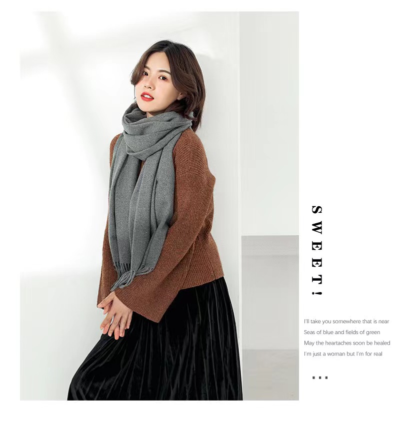 2023 Red Scarf Annual Conference - Wholesale of Chinese red faux cashmere Monochrome scarves, warm Korean-style fringed scarves, versatile pic 21