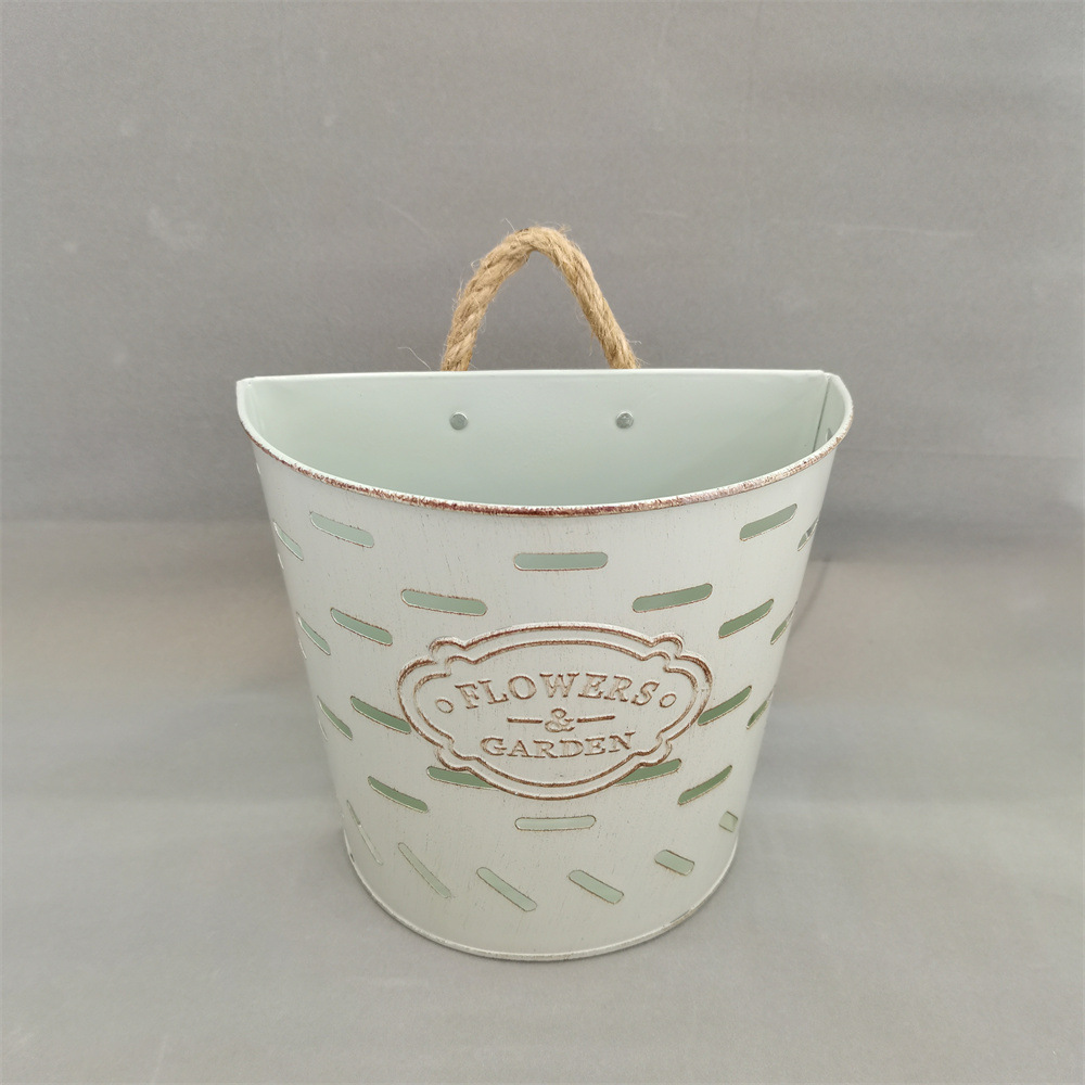 复古铁艺壁挂花盆客厅创意摆件干花桶厨房收纳桶阳台盆栽吊挂桶详情2