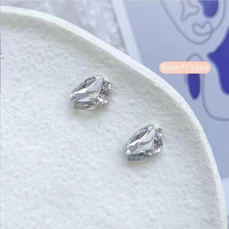 New nail art pile diamond finished product: asymmetrical rectangular heart, fat square axe diamond, super shiny, light luxury, versatile pearl crystal diamond pic 2