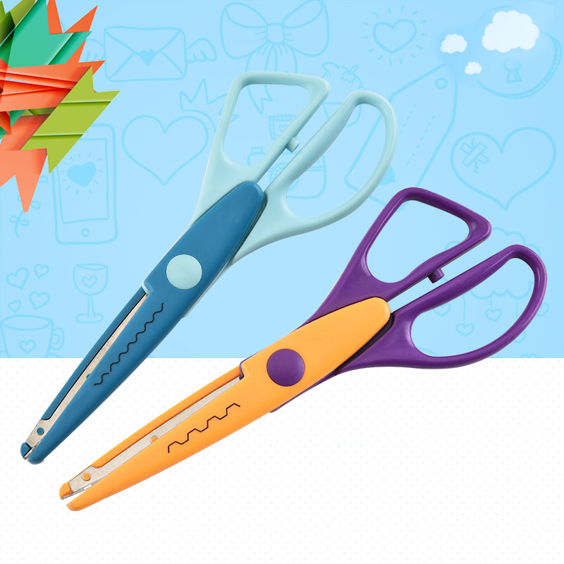 儿童安全剪刀剪纸五寸花边剪刀幼儿卡通塑料DIY不刮手花型剪刀详情5