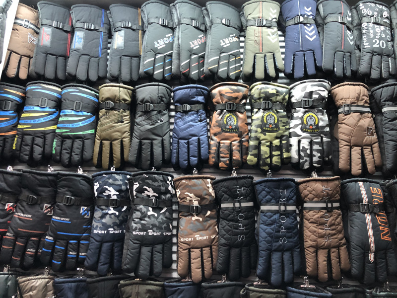 Winter thickened and fleece gloves, street stall, night market, wandering products, windproof, cycling, cold-proof and anti-slip cotton gloves pic 1