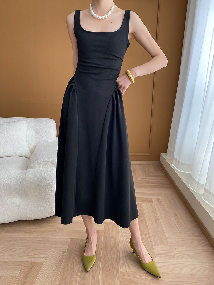 Sinan Antwai-cut French square-neck black vest dress 2024 Early Autumn New Style SN5158 pic 27