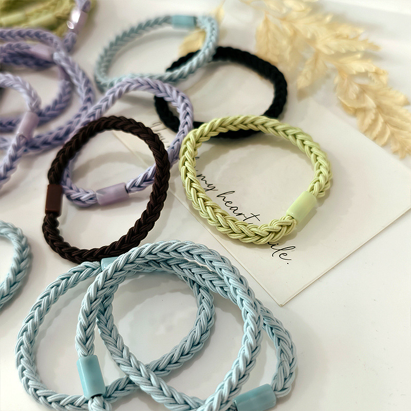 The basic hair band is highly elastic and durable. It can be used to tie a ponytail or hair. There are rubber bands, leather straps, hair ties, and leather straps for women. New style for 2025 pic 4