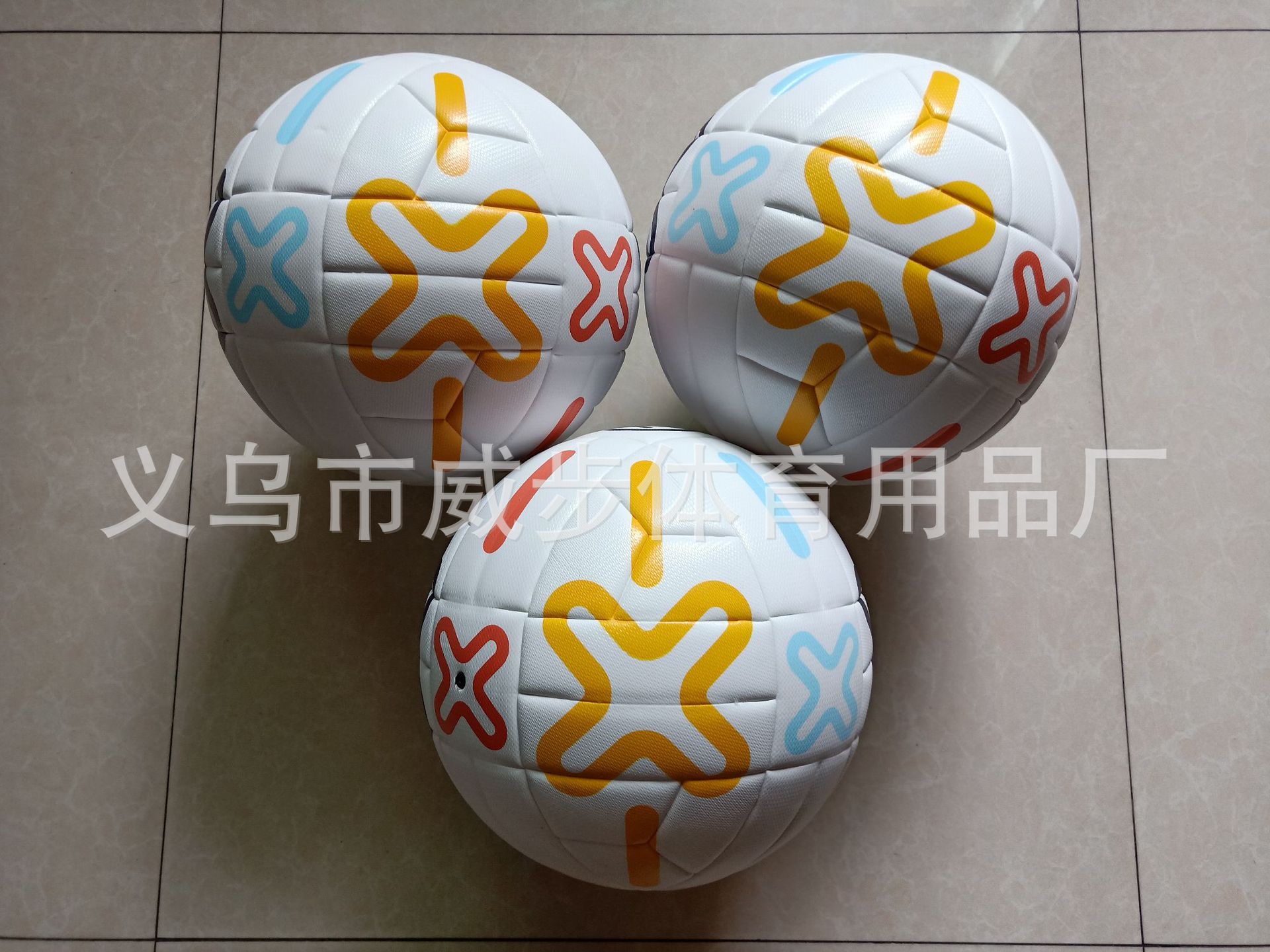 工厂定 制PVC足球 PU机缝足球 2号3号4号5号训练比赛中小学生足球详情40