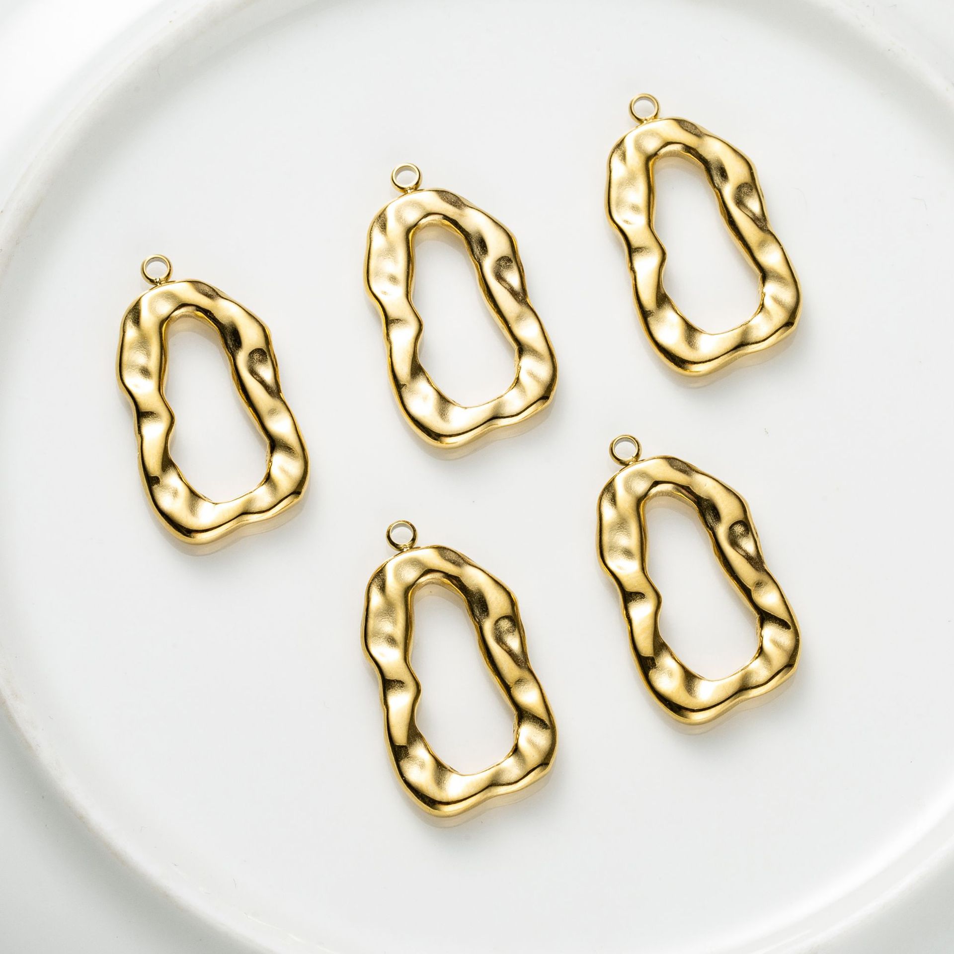 Color-preserving titanium steel with real gold plating, irregular concave point hollowed-out pleated pendant, finished necklace DIY accessory pic 5