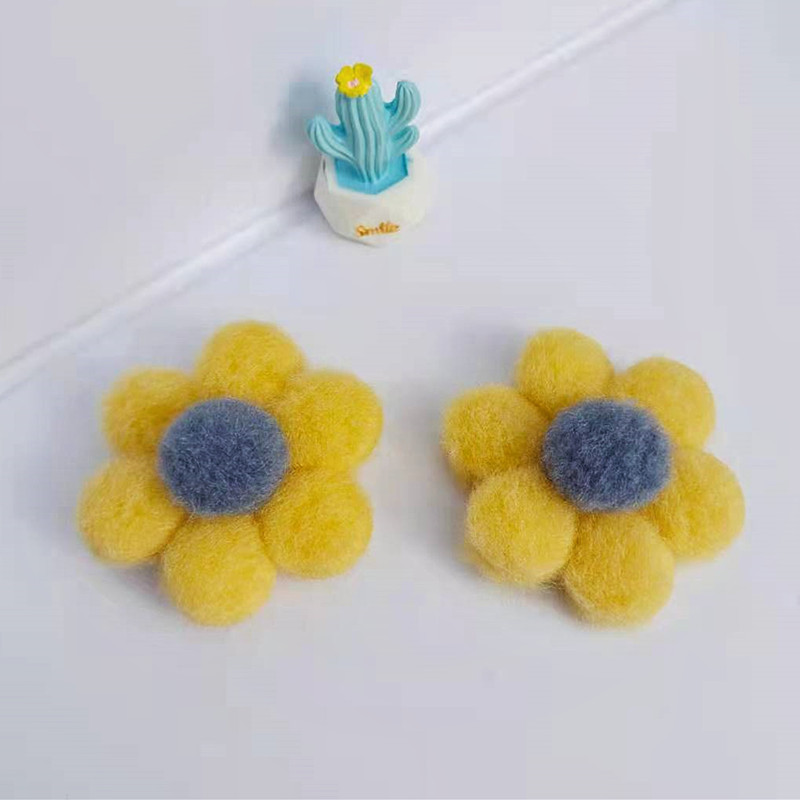 Korean-style plush little flower accessories, colorful flower brooches, bags, hair accessories, clothes, scarves, diy decorative accessories pic 10
