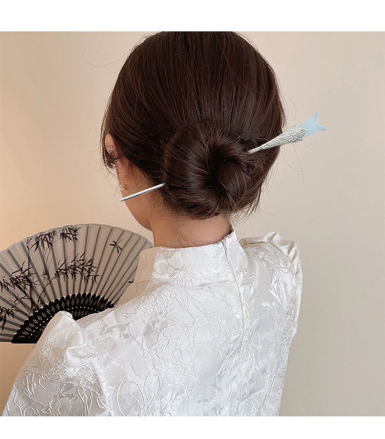 Chinese-style and trendy horse face dress accessories, hairpins, high-end feel, new Chinese-style temperament, hairpins at the back of the head, Chinese-style simple and elegant step shaking hair accessories pic 38